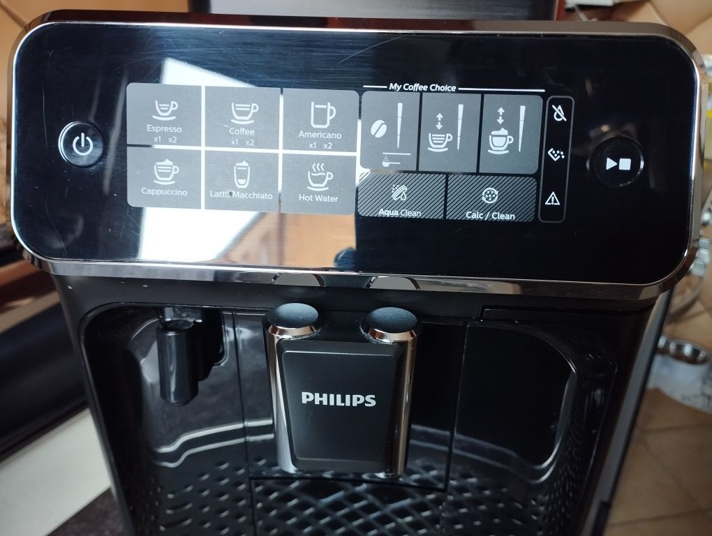 Ekspres do kawy Philips LatteGo