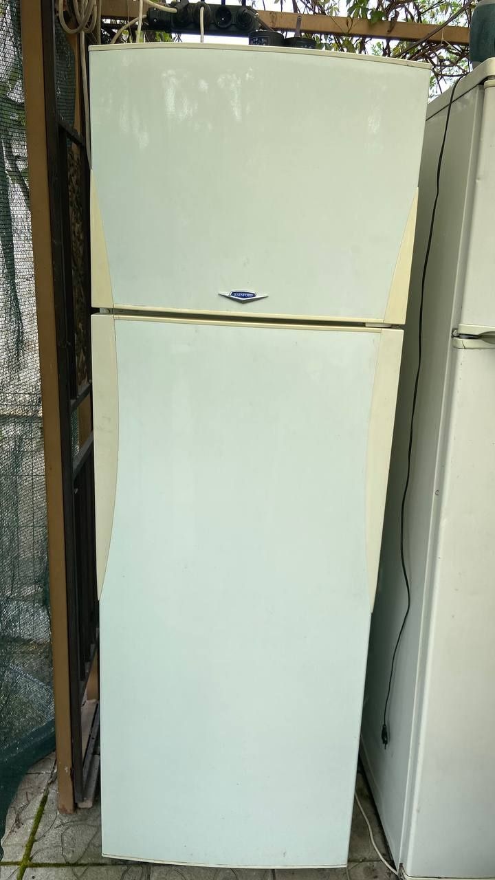 Холодильник Rainford