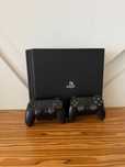 [PS4] Konsola PlayStation 4 Pro 1TB + 2 Pady + Gry