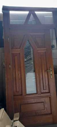 Drzwi zewnętrzne, drewniane