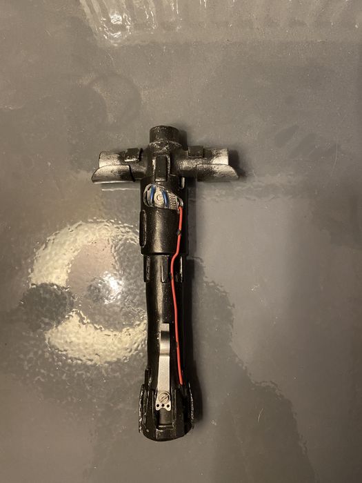 Miecz świetlny Star Wars Kylo Ren rękojeść