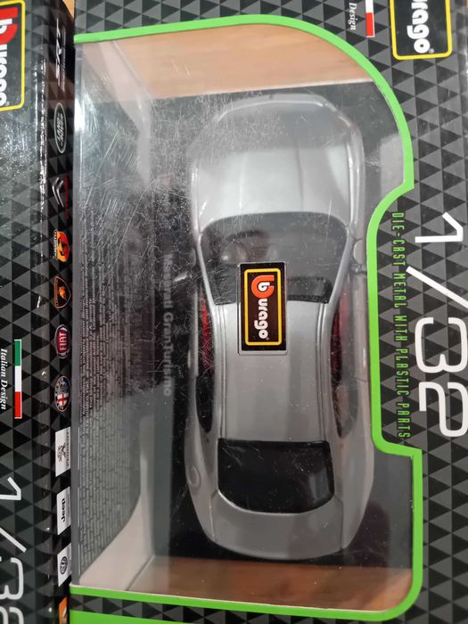 Sprzedam modele samochodów