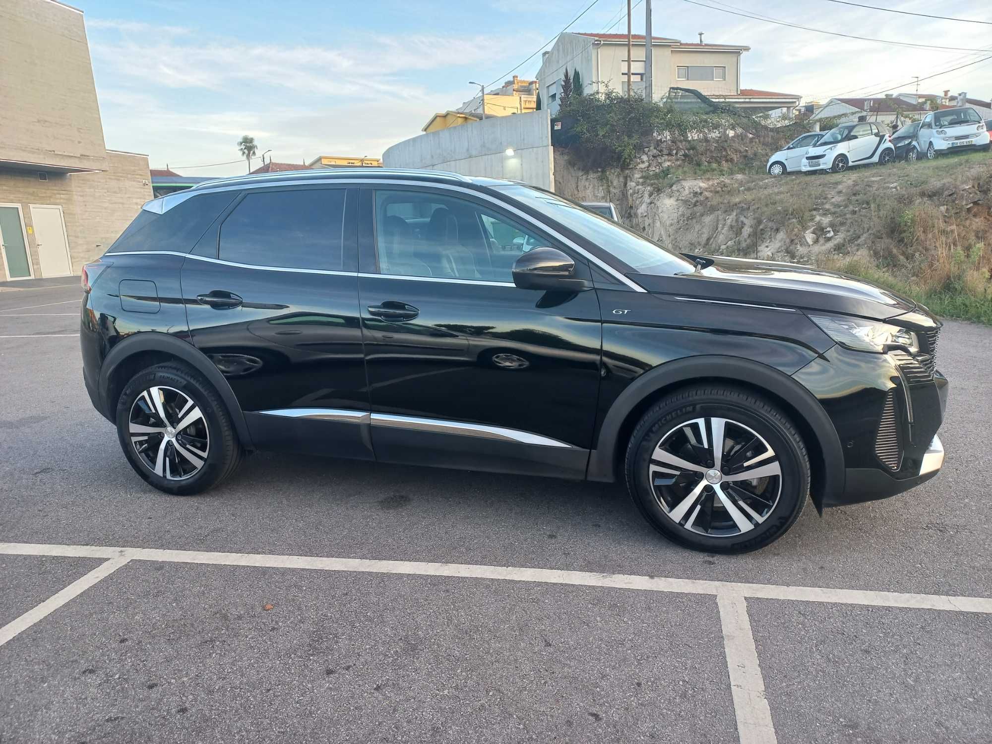 Peugeot 3008 1.2 130 CV GT com todos os extras.
