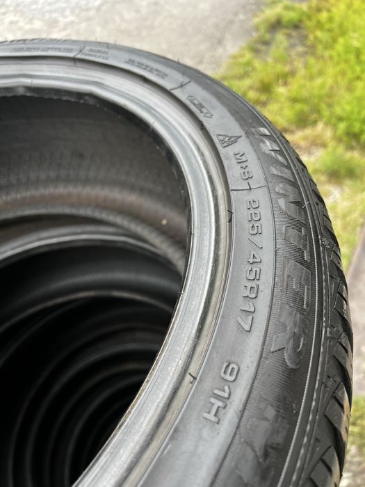 Шини 225/45/17 Voyager ; Комплект Зима ; Резина R17 ; Склад шин