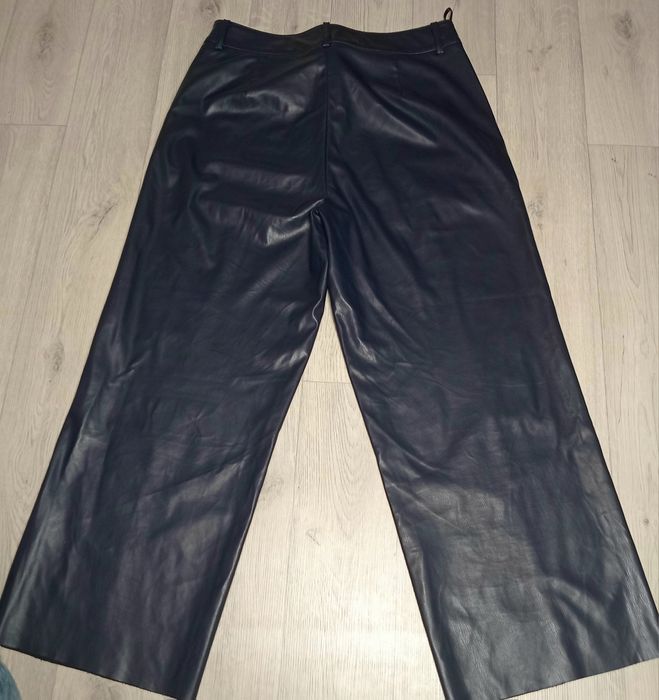 Штани кюлоти жіночі з екошкіри