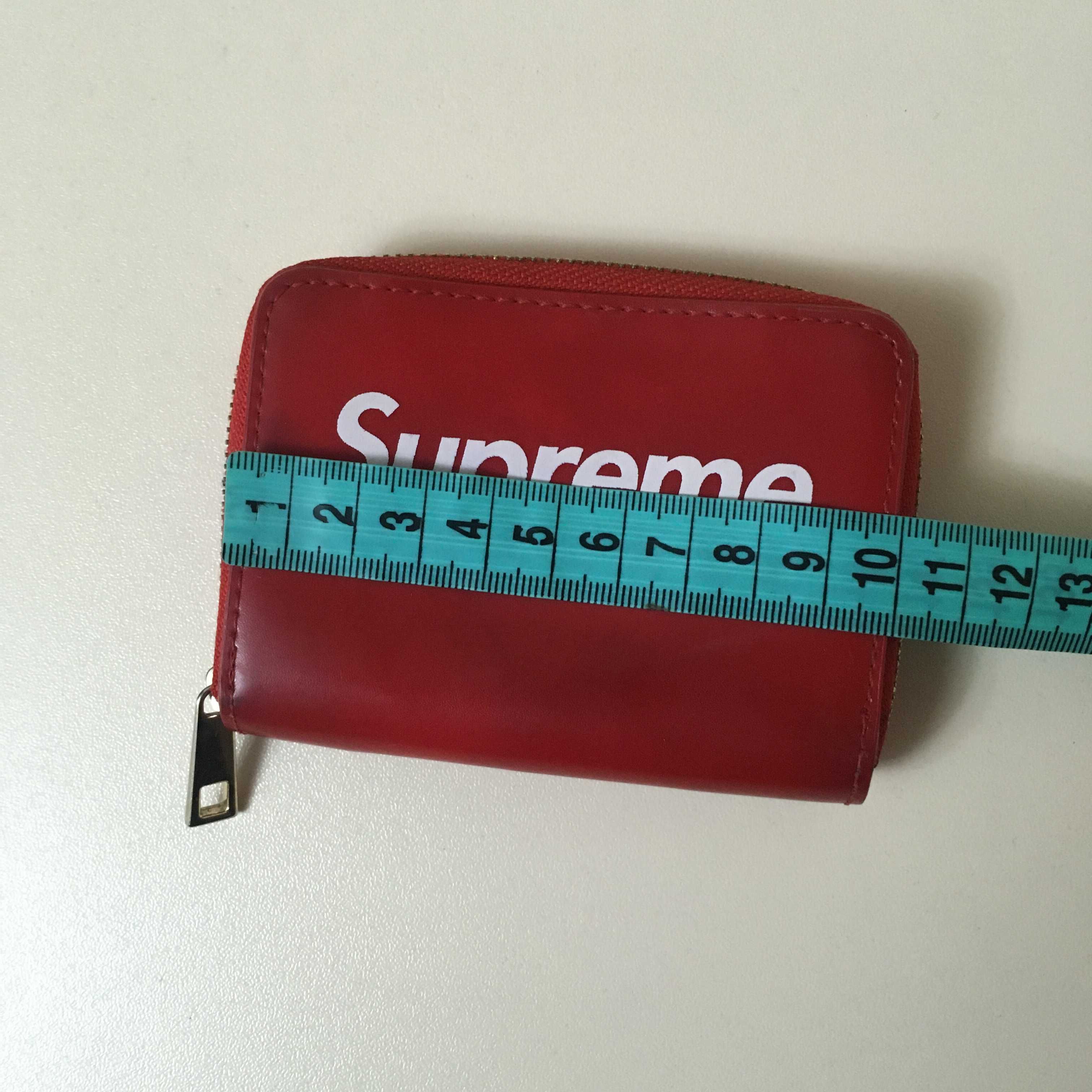 маленький кошелёк Supreme на молнии