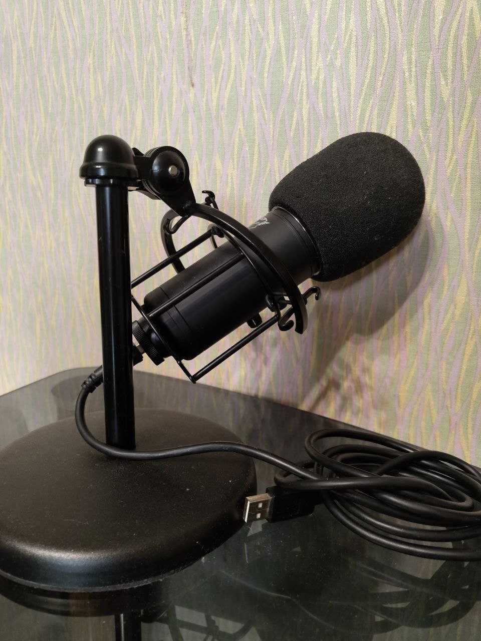 Микрофон Trust GXT 256 Exxo Streaming Microphone