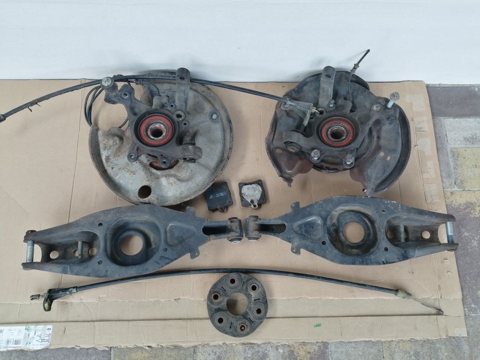 Задня цапфа, ступиця, речаг Mercedes benz C-CLASS W203 W210.