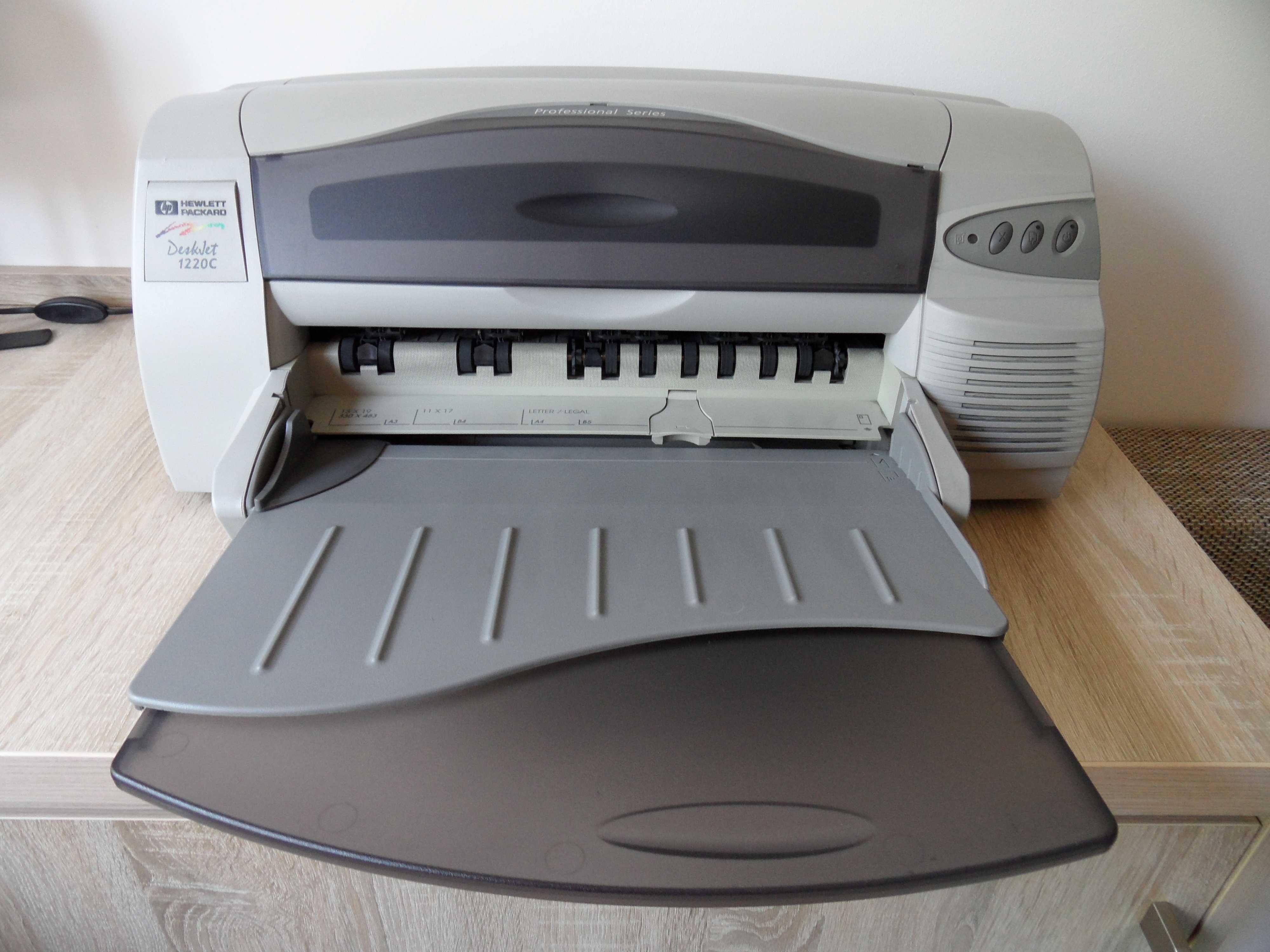 Drukarka HP DeskJet serii 1220c – kolor A3