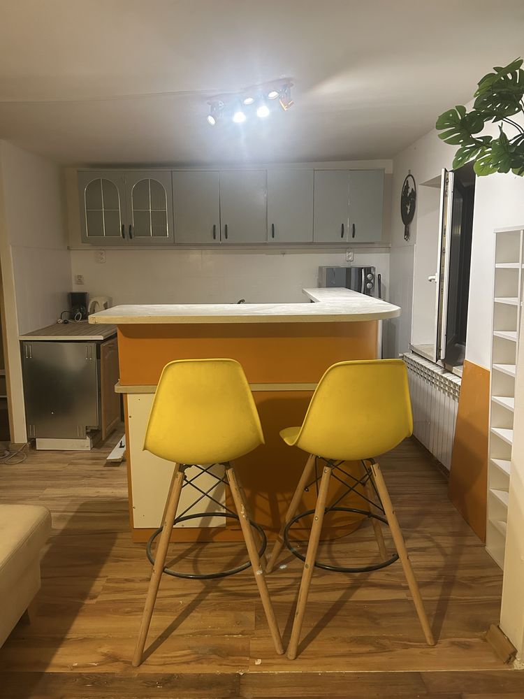 Wyposażona kawalerka, studio w centrum dla pary, bez dzieci