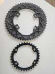 Zębatki Absoluteblack Oval 50/34 Ultegra DuraAce