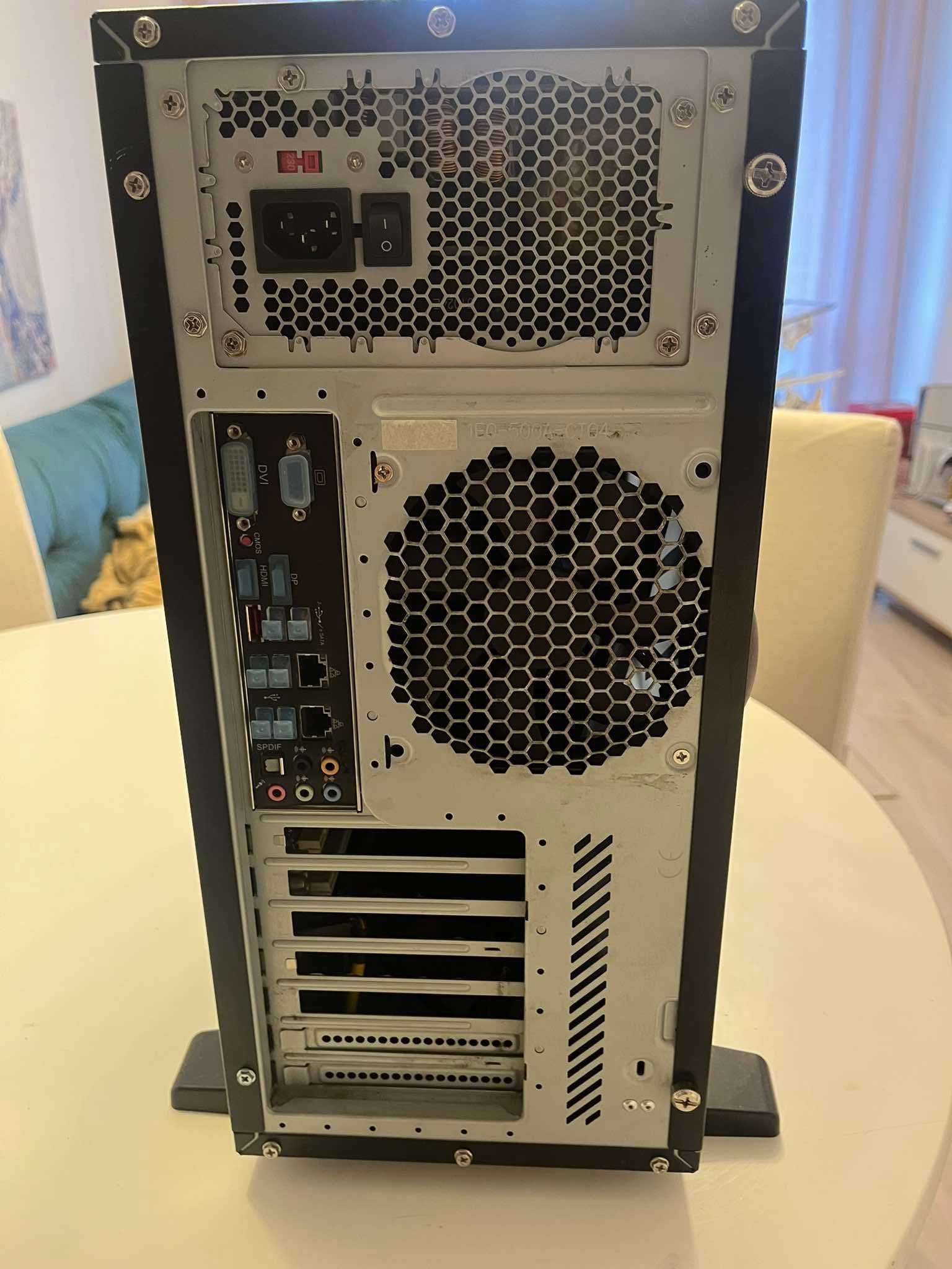 Komputer stacjonarny: Intel Core i7-3770, 16GB DDR3, ECS H67H2-M: UEFI
