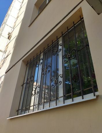 Решетки окна балконы двери