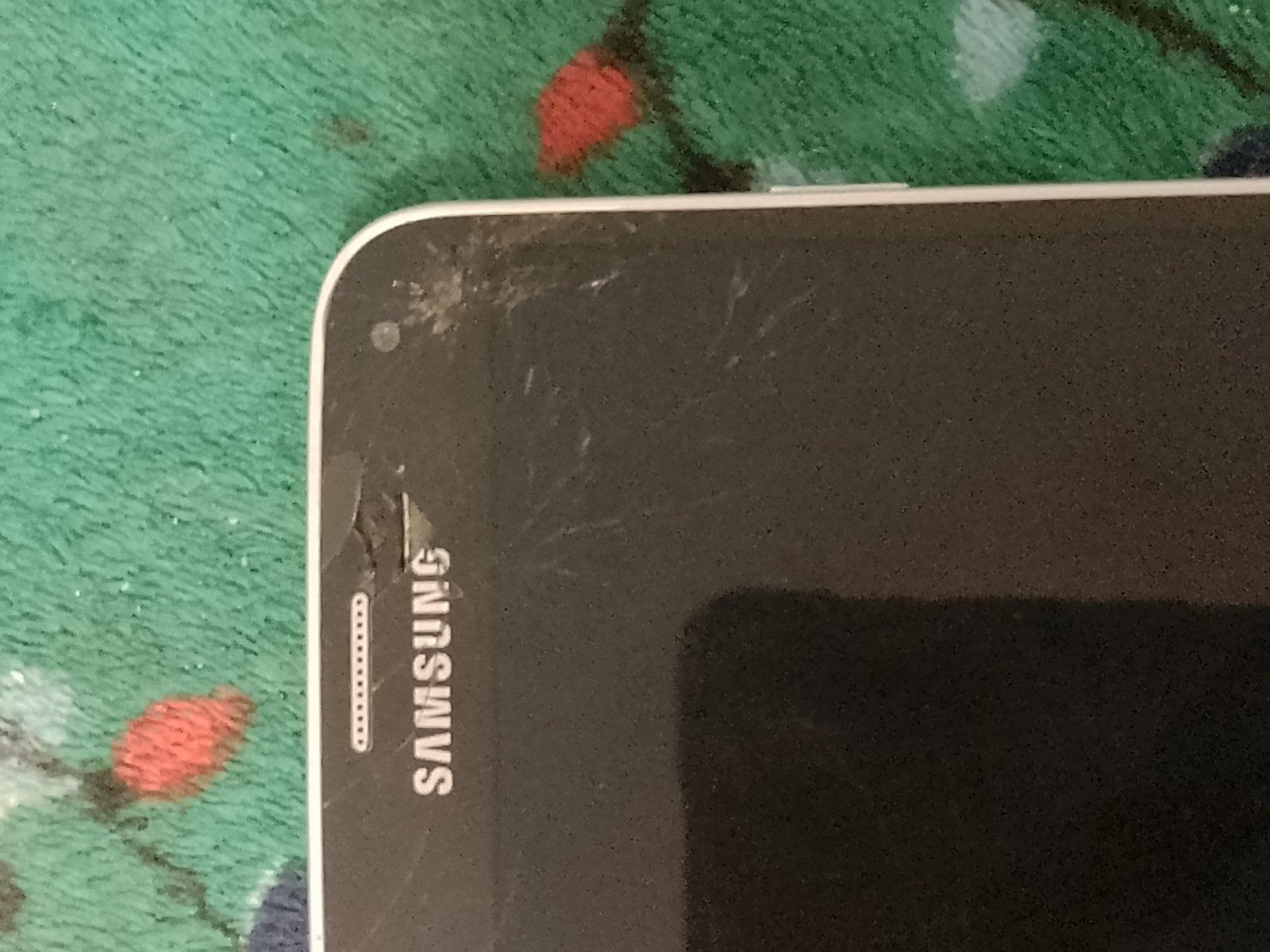 Телефон Samsung S 5 neo. На запчасти. Рабочий.