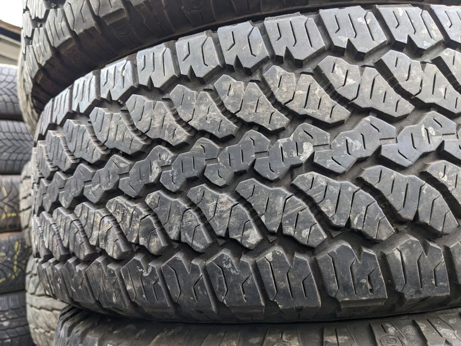 235/65R17 General комплект