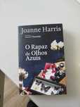 Livro "O Rapaz de Olhos Azuis" de Joanne Harris