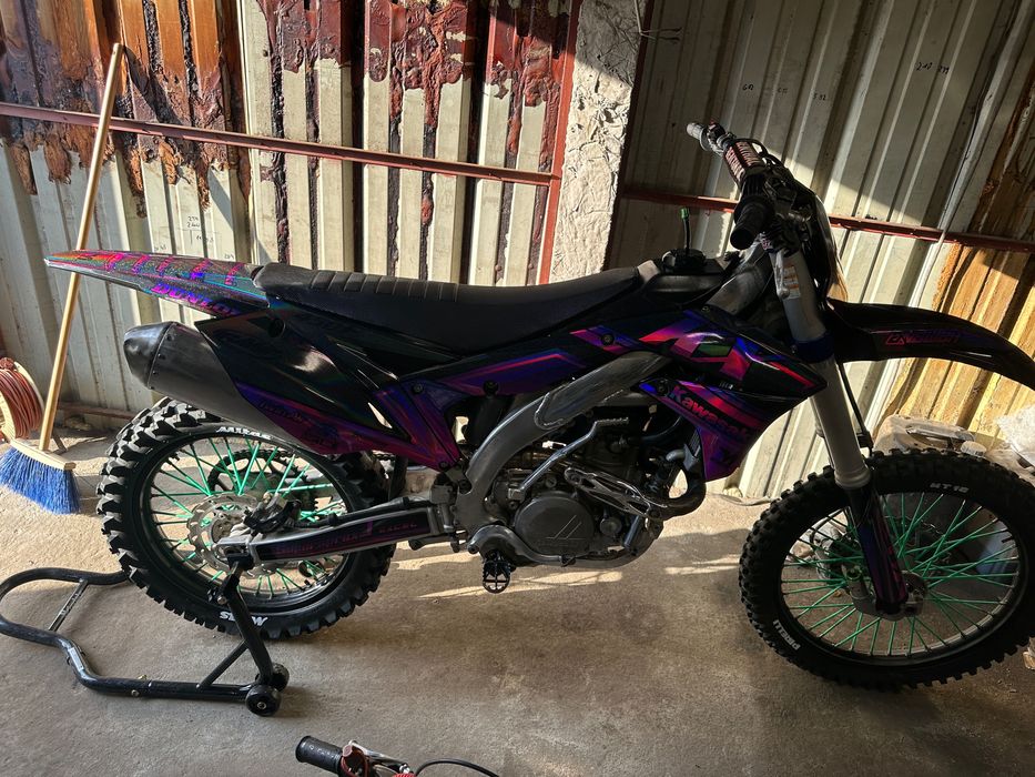 Kawasaki kxf 450 sprzedam pilnie do końca tyg 14,000 do negocjacji