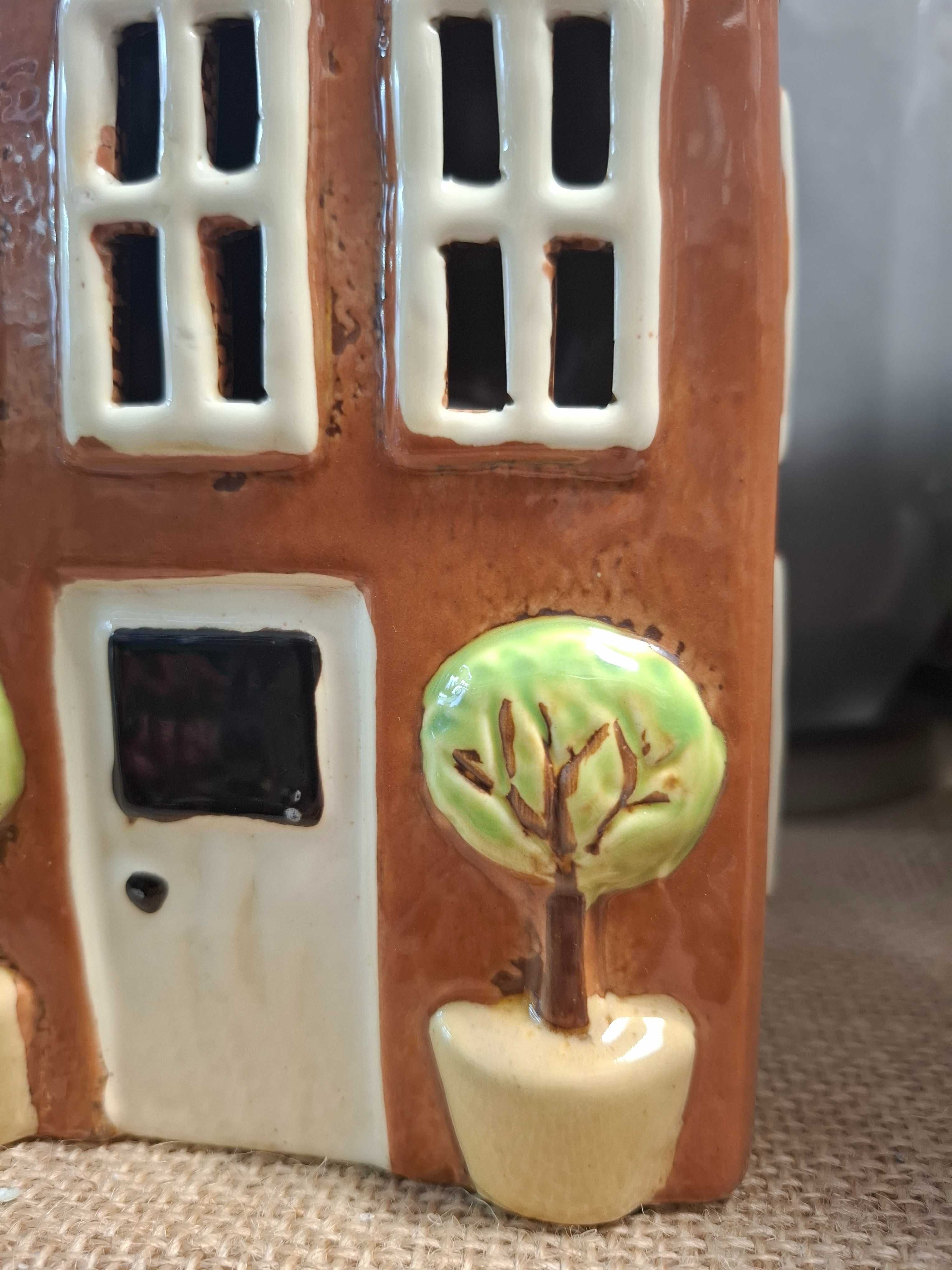 Domek  ceramiczny lampion  na  tealight