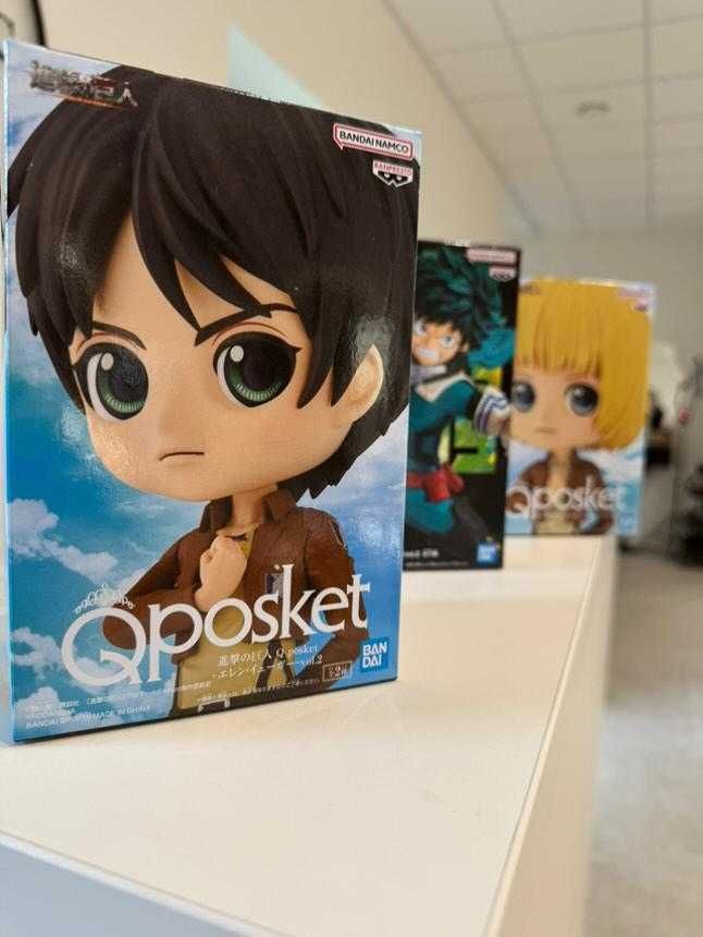 Attack on Titan figures