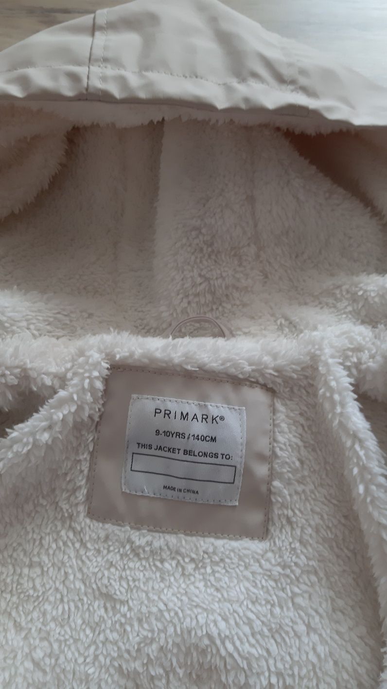 Куртка прорезиненная для девочки 9-10лет Primark