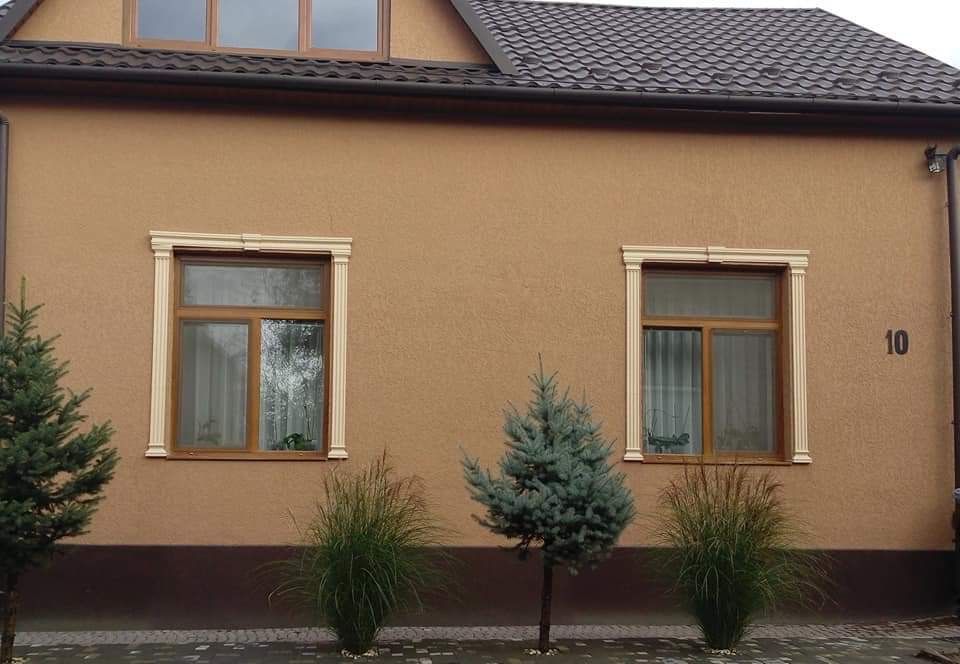 Продам 2х поверховий будинок