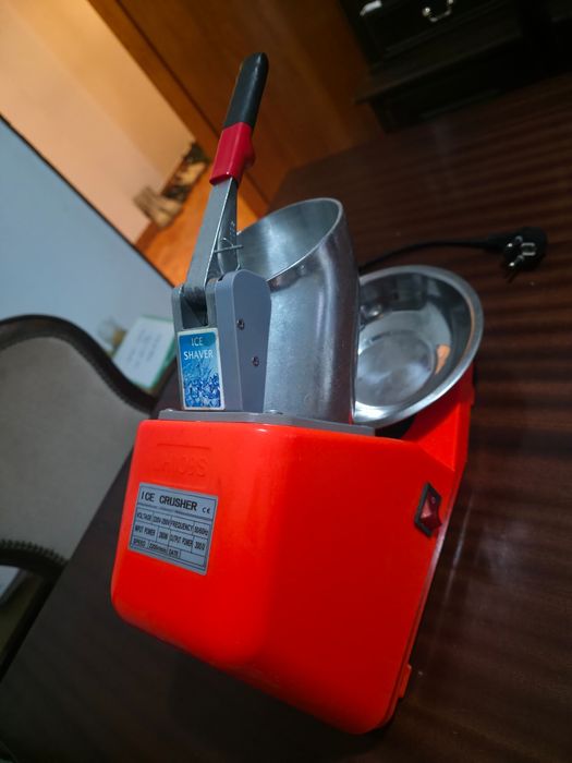 Máquina de triturar gelo