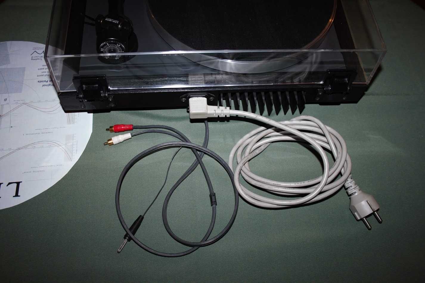 Gramofon Linn Axis z ramieniem Linn Akito
