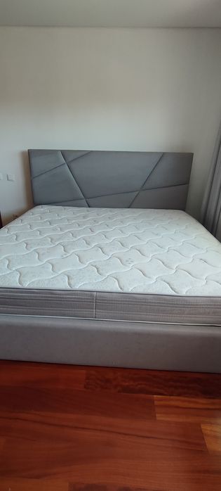 Vendo cama de casal