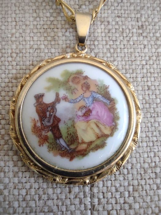 Stary piękny wisiorek porcelana Limoges