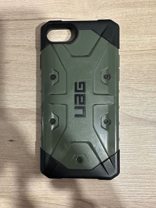 Etui UAG Iphone se 2020