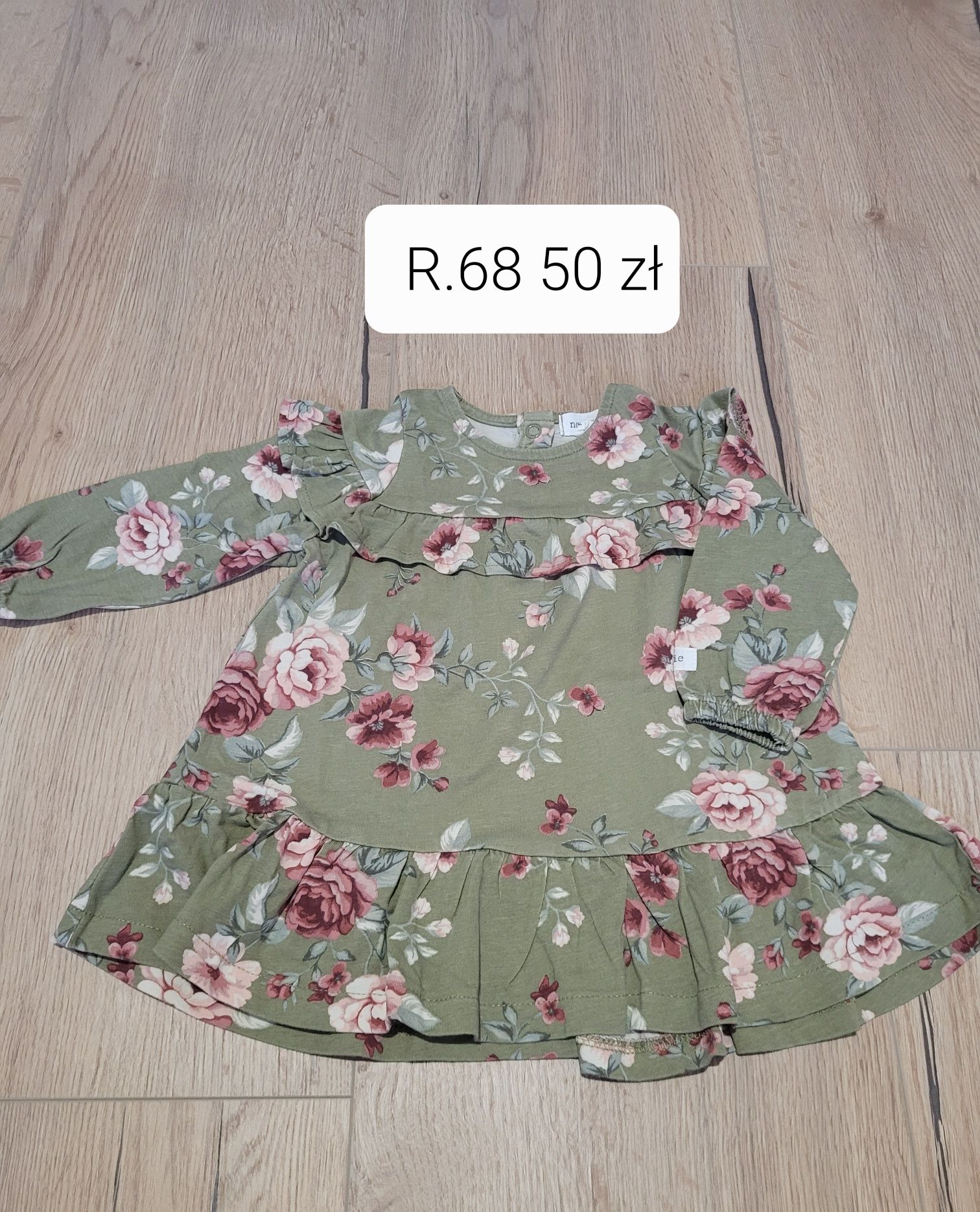 Sukienka newbie 68