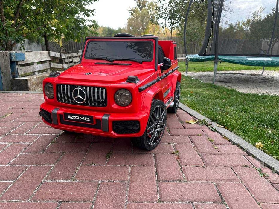 дитячій електроавтомобіль Mercedes