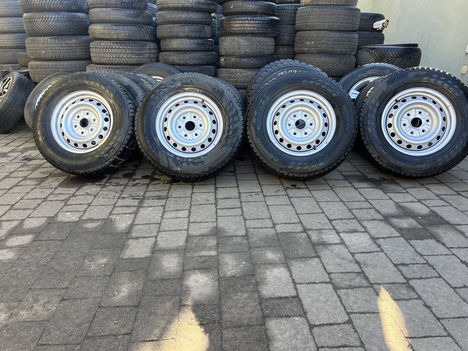 Колеса ддля Mitshubishi L200 205/80 R16C з диском 6-139.7 R16