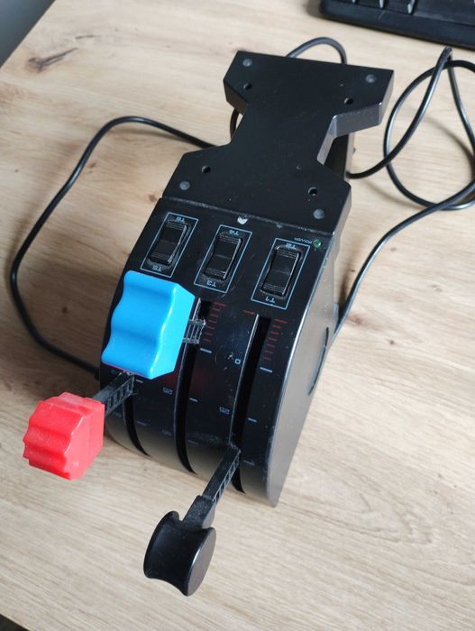 Kontroler (wolant) Logitech do PC