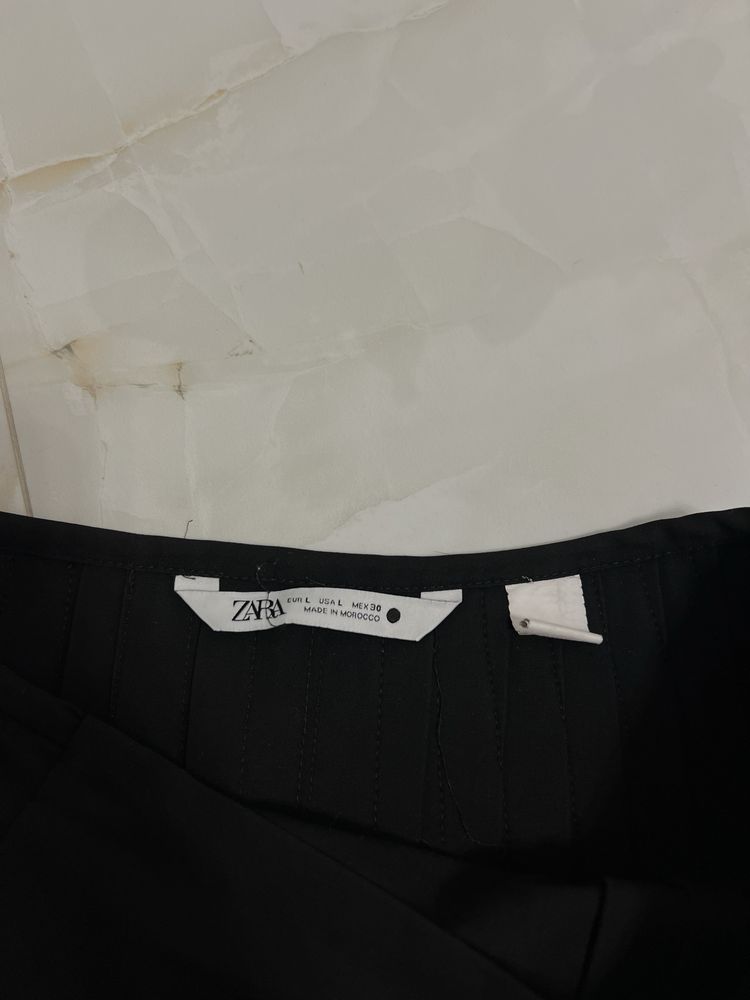 Zara юбка короткая с плиссировкой