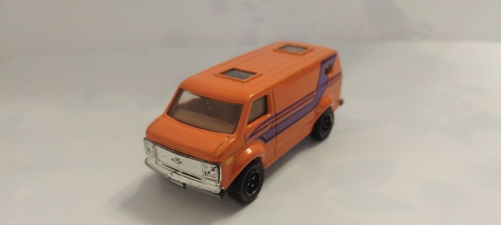 Matchbox Chevy van 2006 r