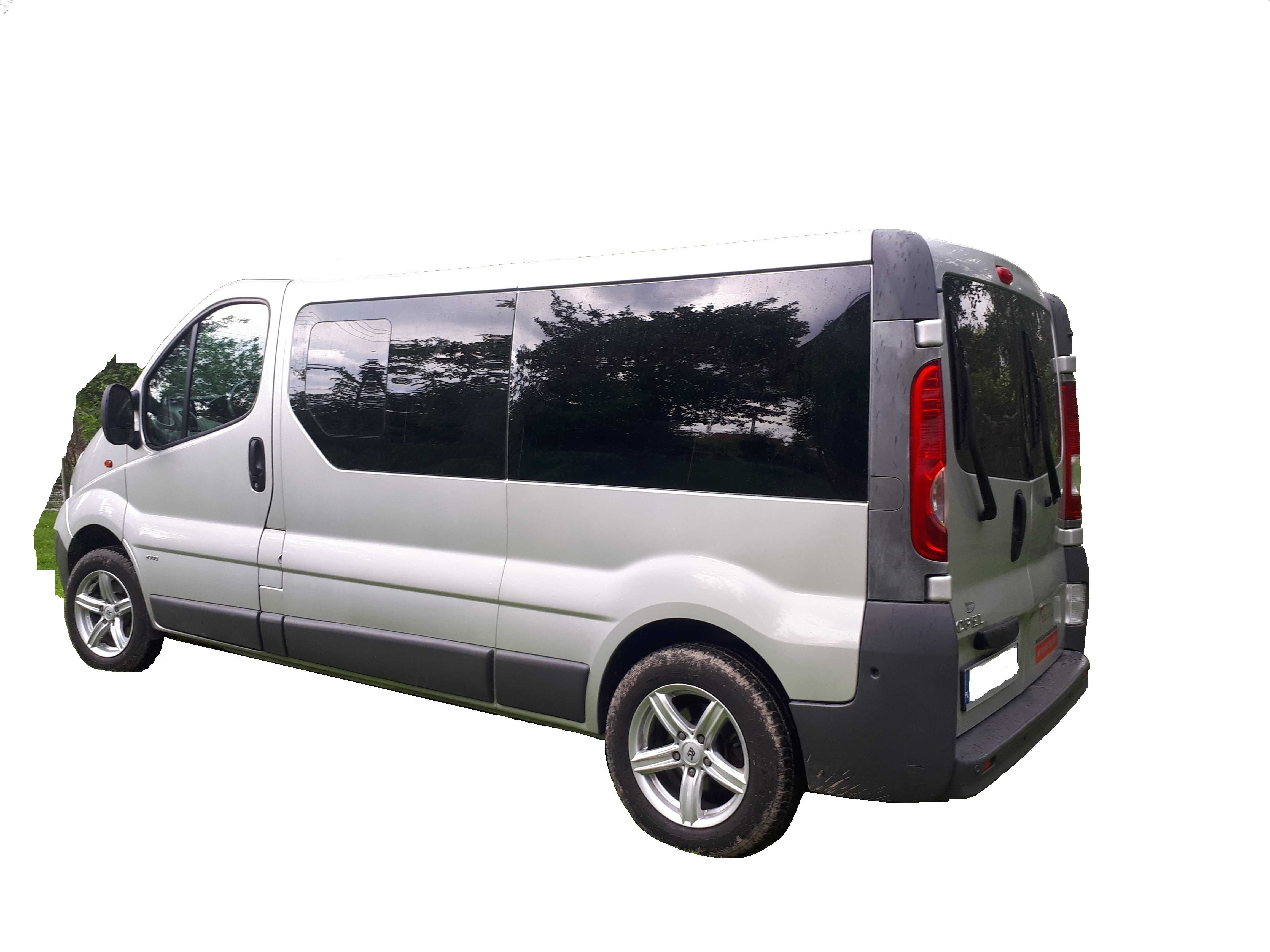 Wynajem 8 osobowa Toyota Sienna, Toyota Proace, Busy 9 i 8 osobowe