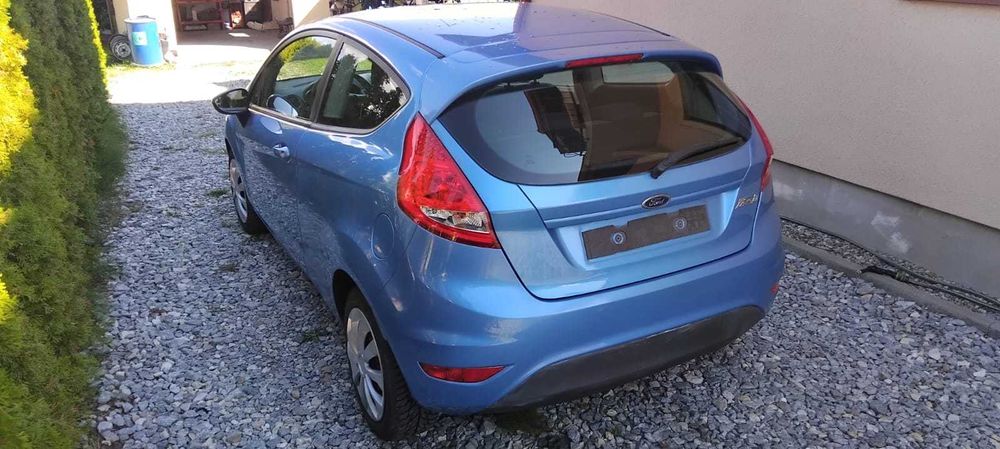 Sprzedam Forda fieste 2009r 1.25