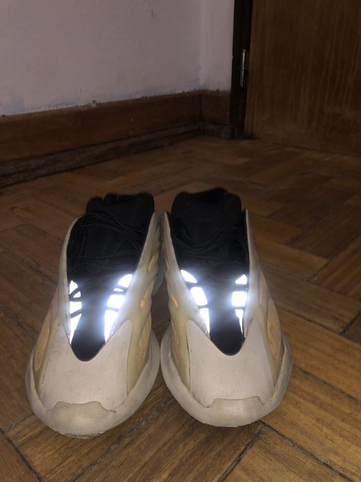 sapato yeezy semi novas