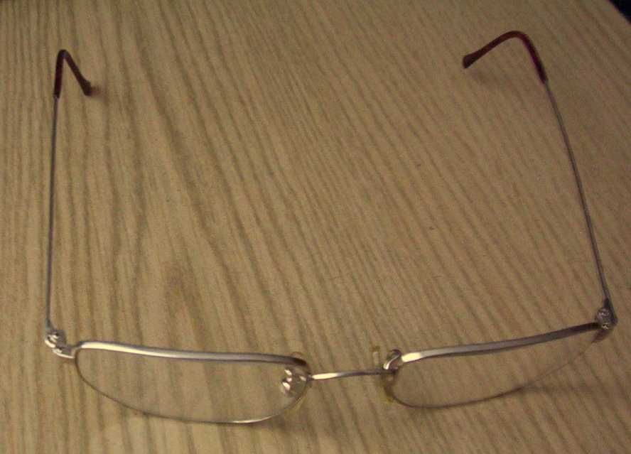 Okulary plus futerał