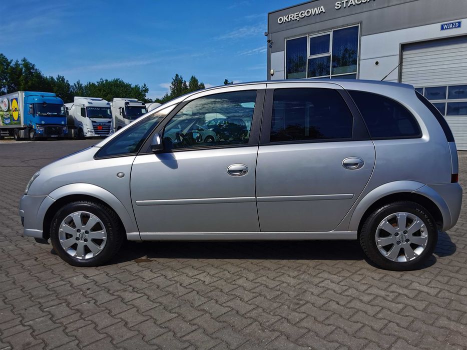 Śliczny Opel Meriva Lift 1.6 benz Klima Super stan 07 rok