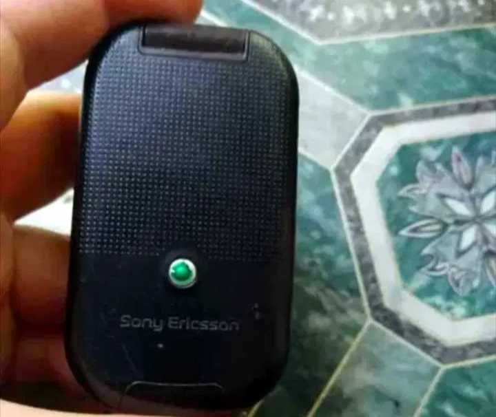 Телефон Sony ericson z 250i