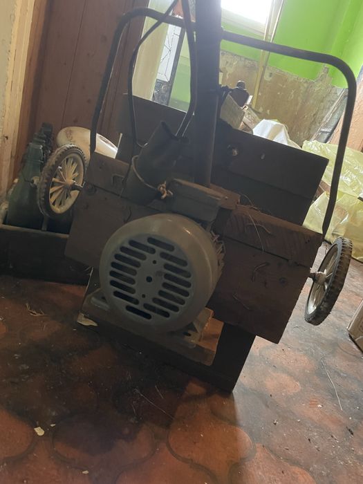 Silnik BESEL 3 0,55 kW 1400 obr/min