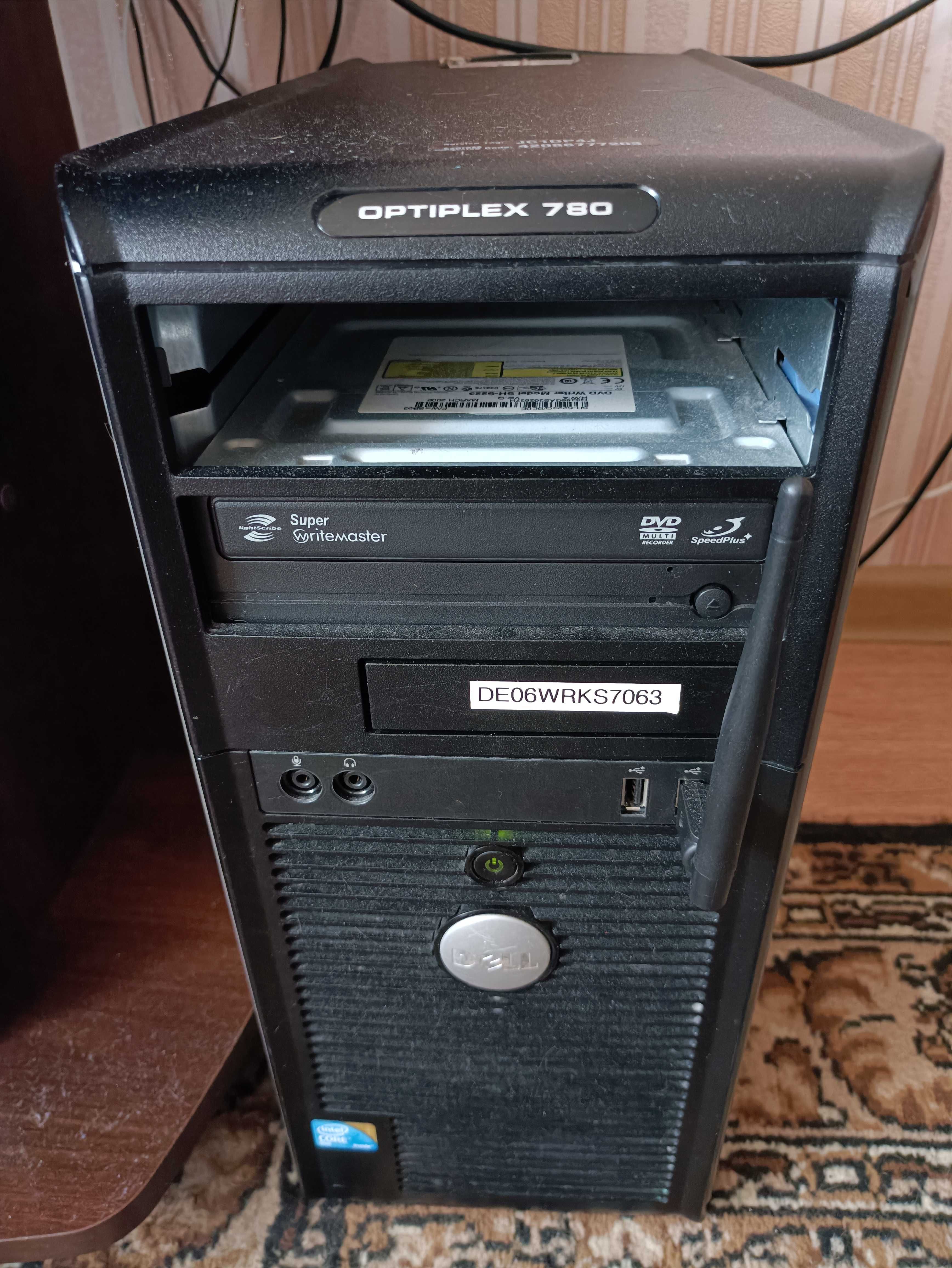 Продаю комп'ютер DESKTOP-219FKP3, б/в, в відмінному робочому стані.