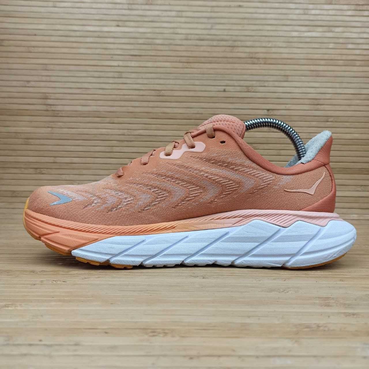 Кросівки Hoka Arahi 6 Розмір 40,5 (25,5 см.)