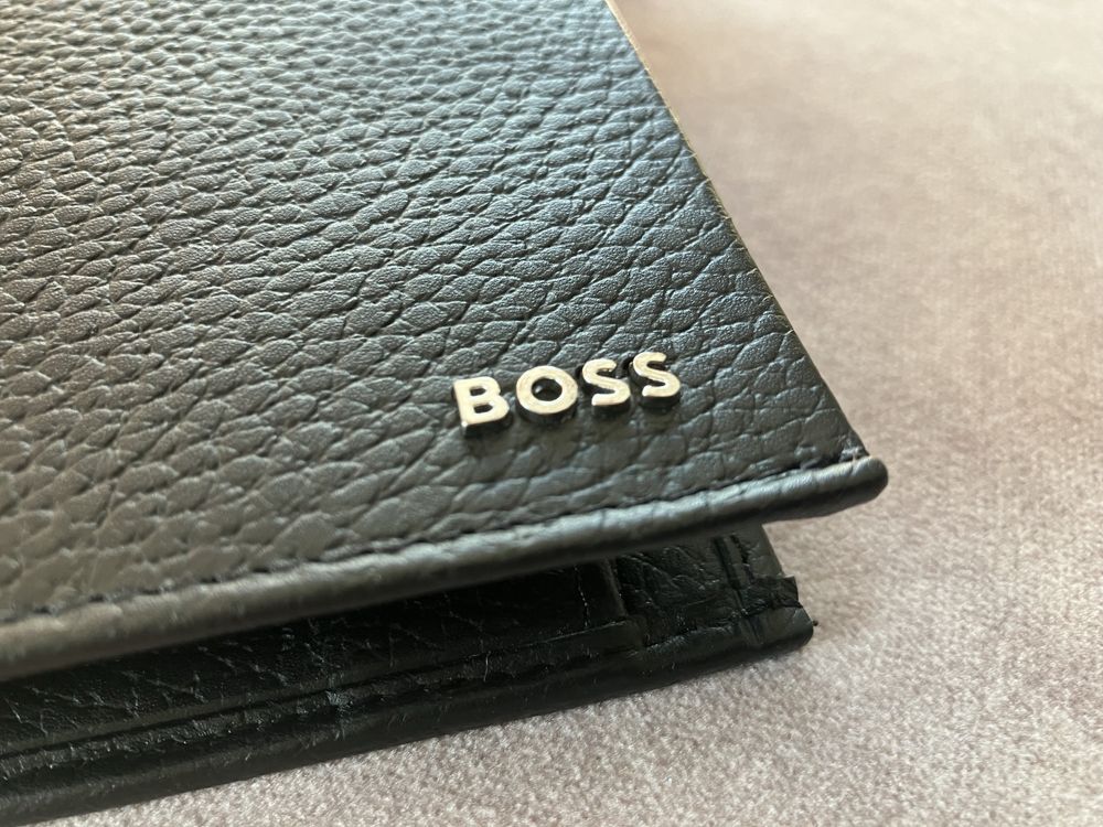 Hugo Boss markowy meski portfel skorzany Nowy Black