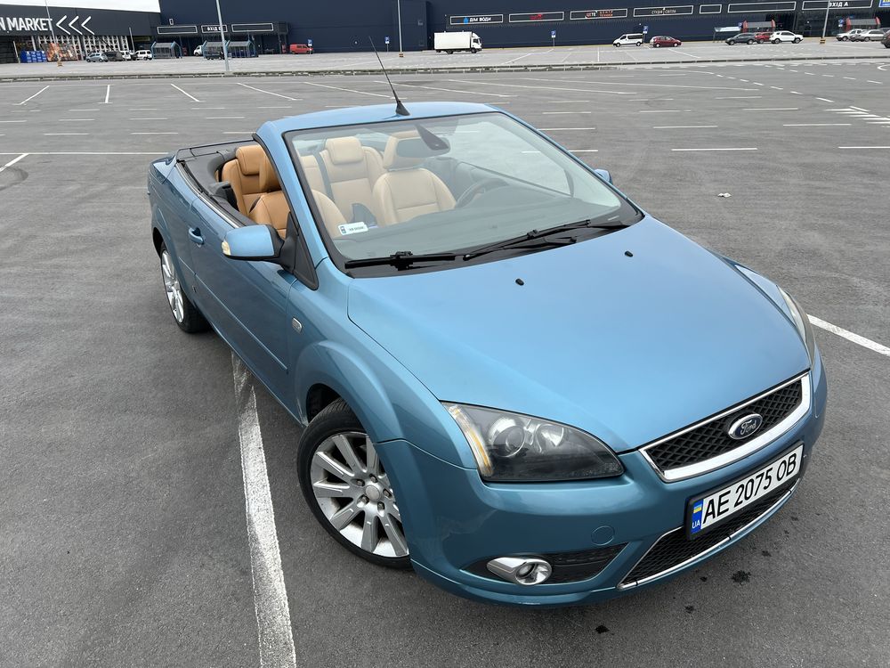 Ford Focus Cabrio Pininfarina