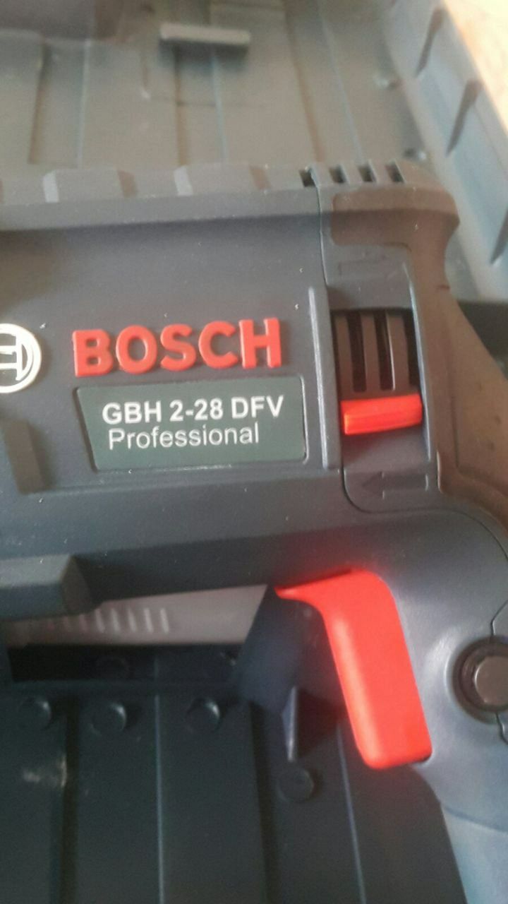 Перфоратор Bosch
