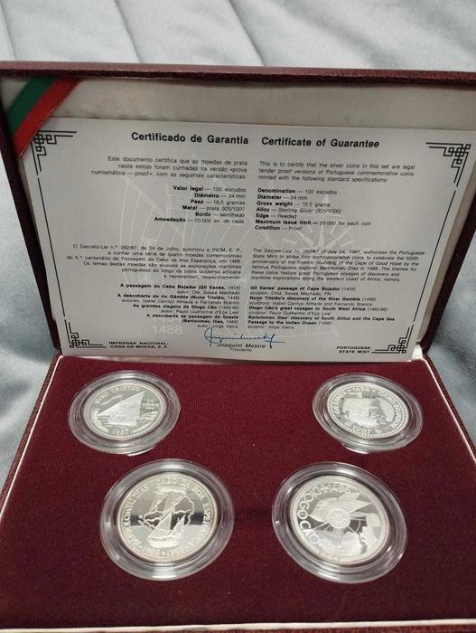 Coleção de moedas comemorativas dos descobrimentos portugueses