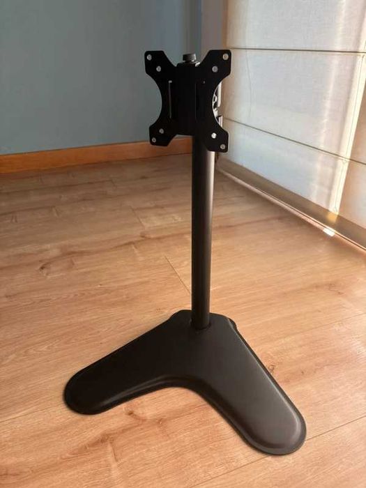 Suporte de mesa articulado para monitor